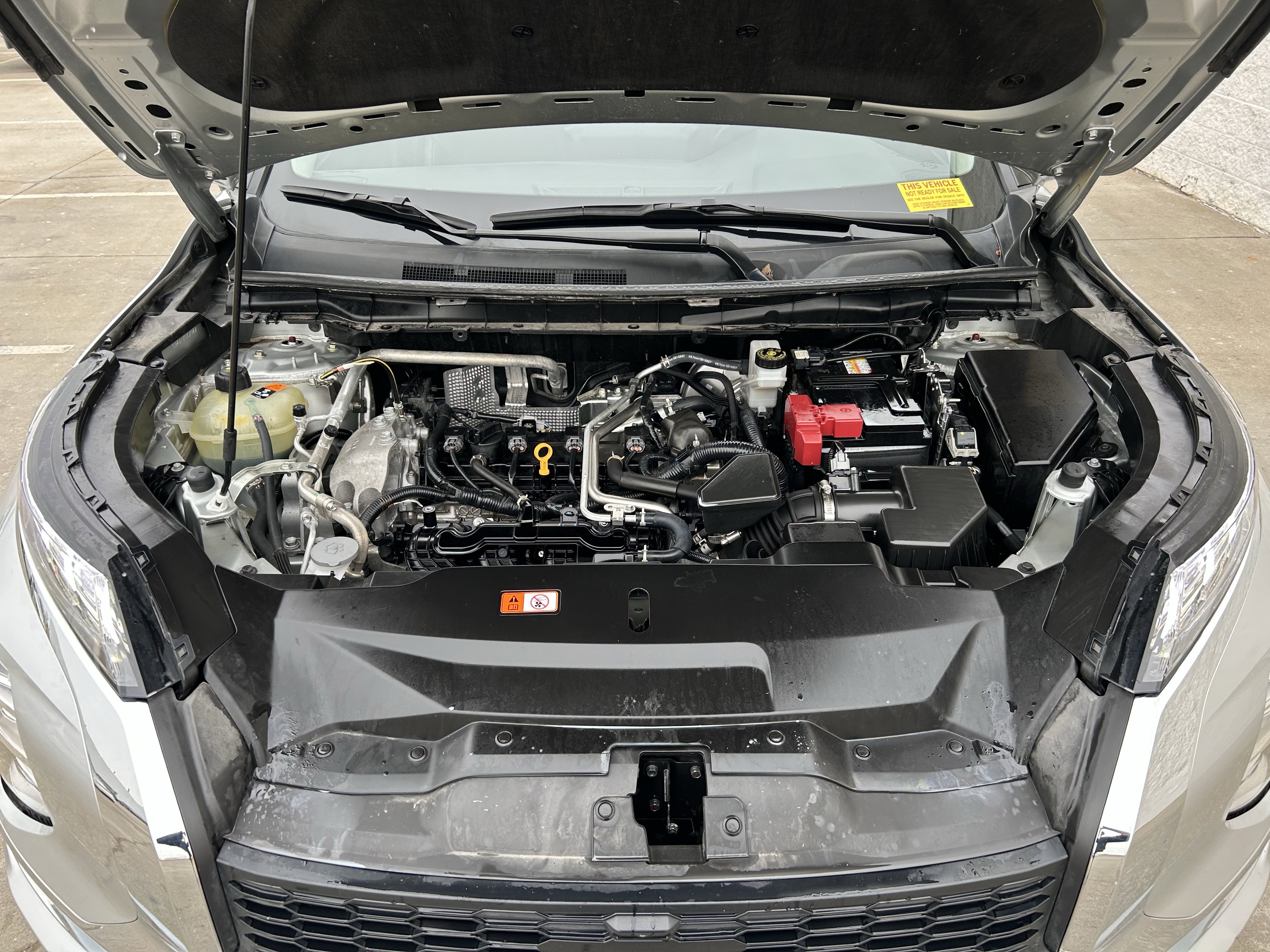 Used 2024 Mitsubishi Outlander SE image 12