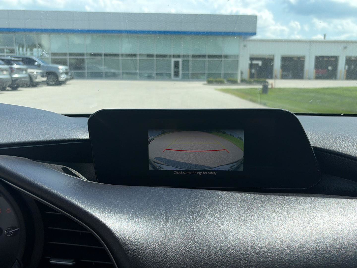 Used 2024 MAZDA MAZDA3 s FWD image 24