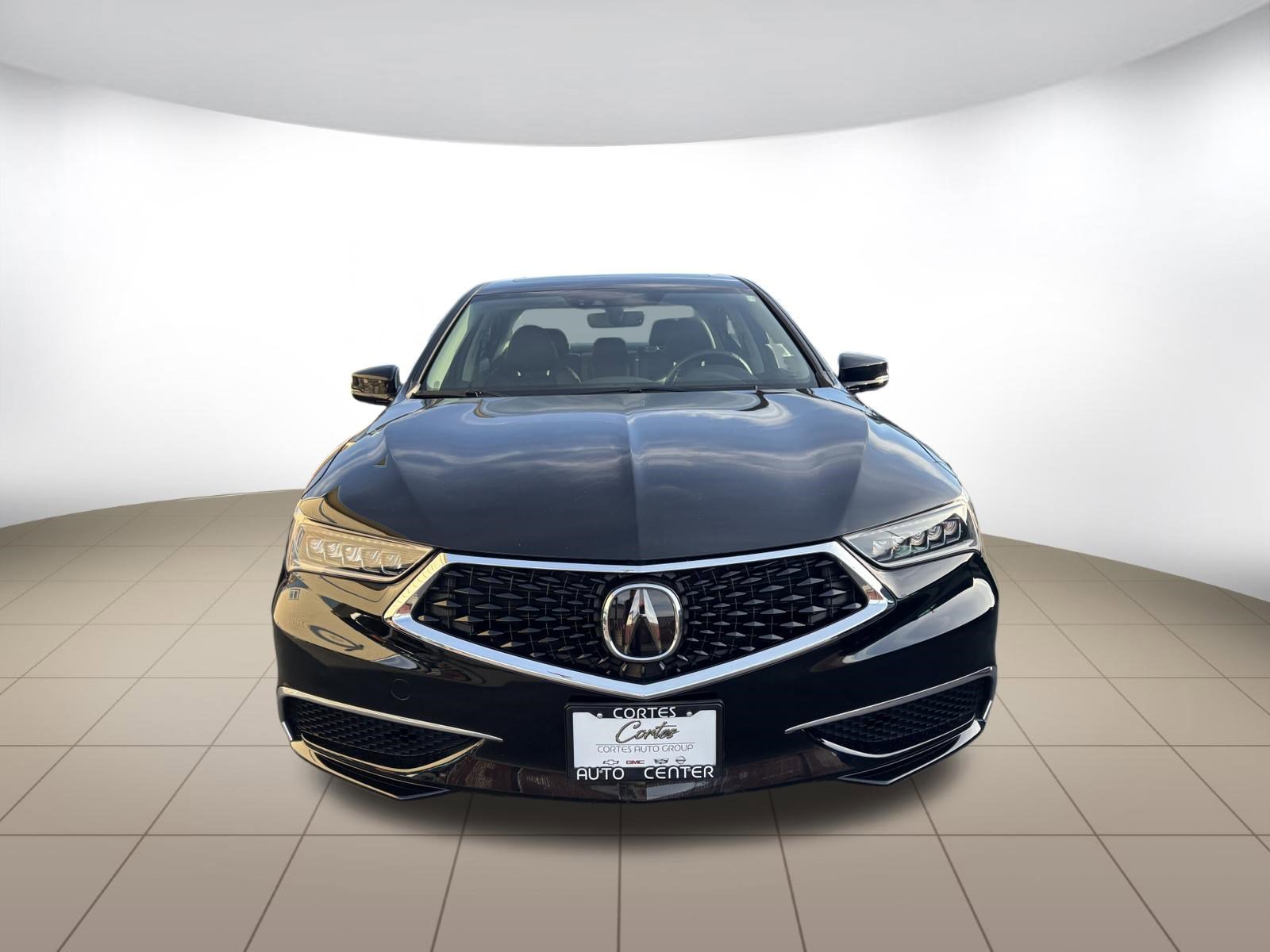 Used 2019 Acura TLX w/ Technology Package image 2
