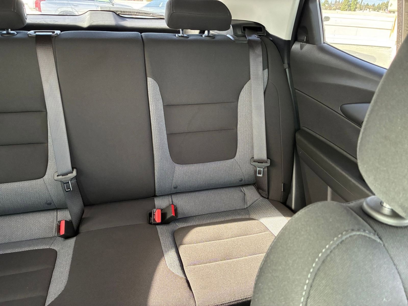 Used 2025 Chevrolet TrailBlazer LT image 35