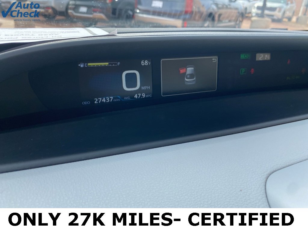 Used 2020 Toyota Prius XLE w/ Advanced Technology Package image 30