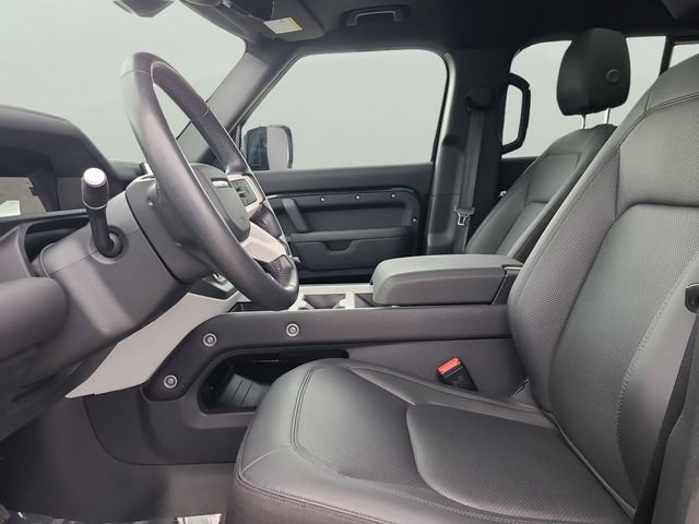 Used 2025 Land Rover Defender 110 S AWD/4WD image 18