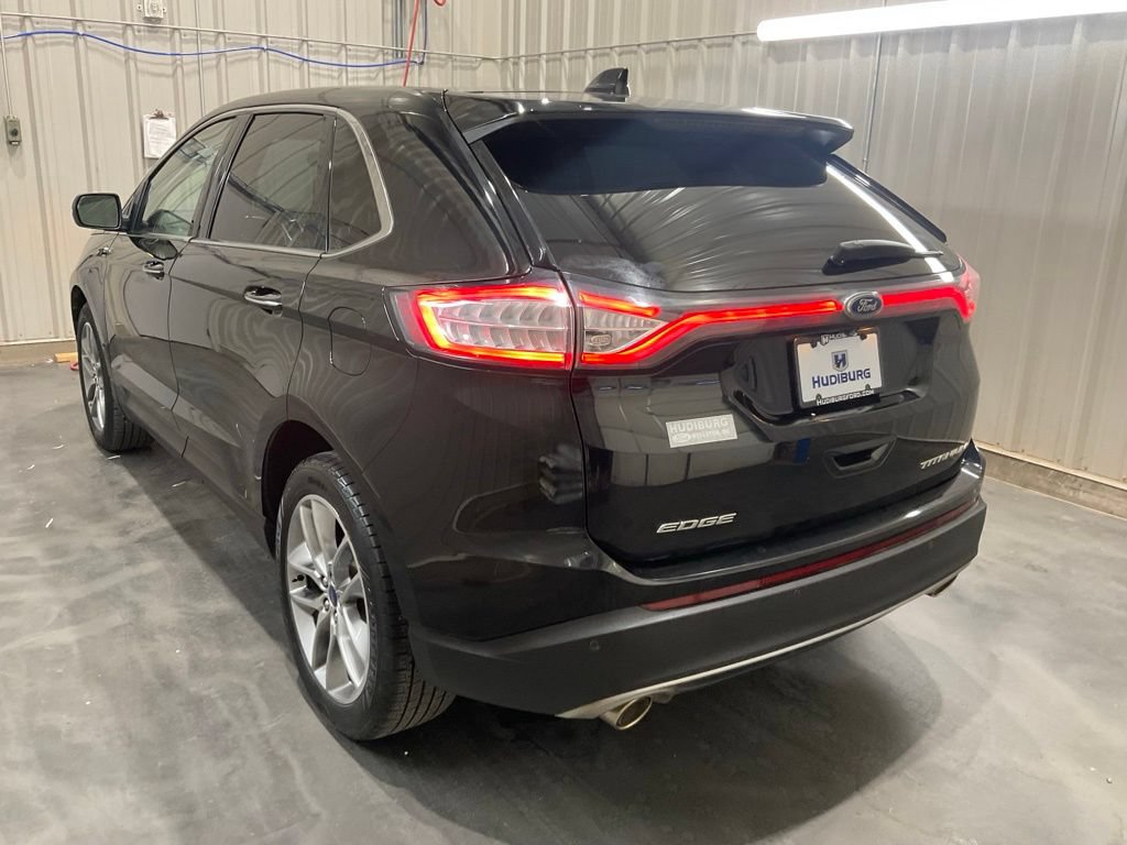 Used 2017 Ford Edge Titanium w/ Equipment Group 301A FWD image 22