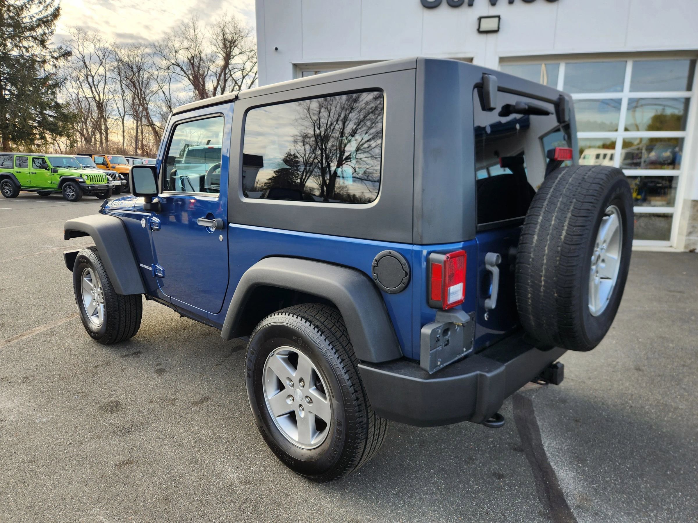 Used 2012 Jeep Wrangler Rubicon w/ Dual Top Group image 17