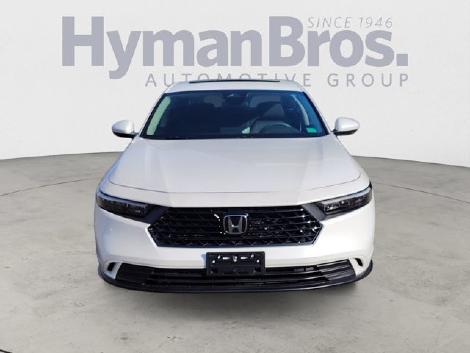 Used 2023 Honda Accord EX image 8