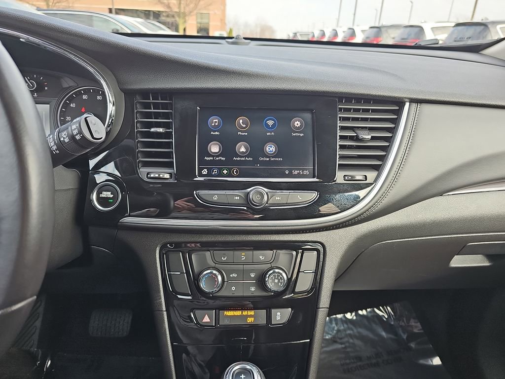 Used 2022 Buick Encore Preferred image 19