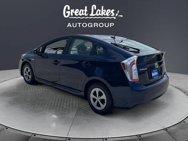 Used 2015 Toyota Prius Four FWD image 3