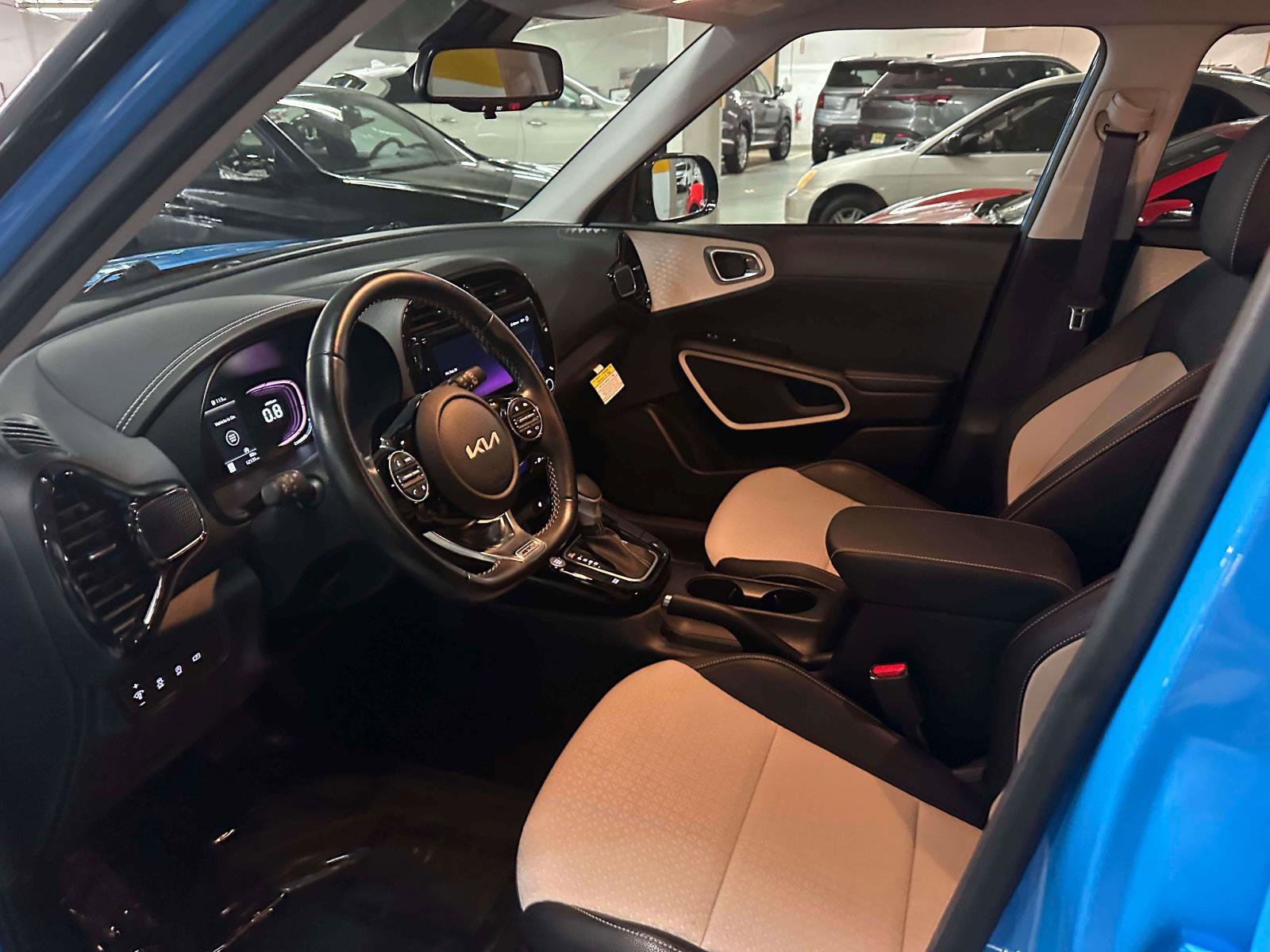 Used 2023 Kia Soul GT-Line image 14