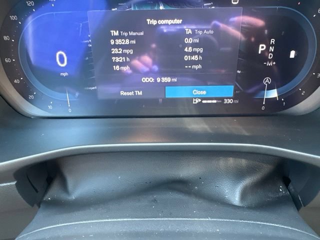 Used 2025 Volvo XC40 B5 Core AWD/4WD image 24