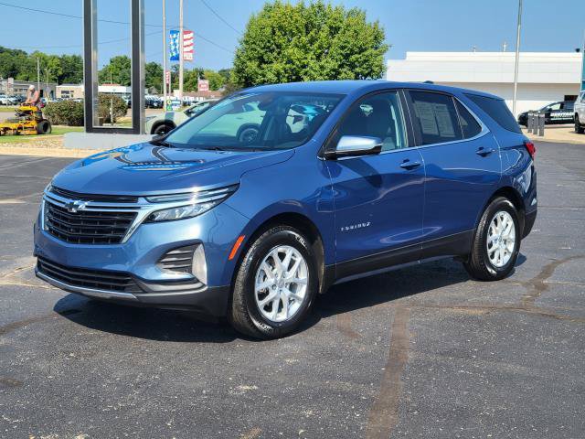 Used 2024 Chevrolet Equinox LT FWD image 2