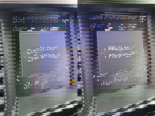 Used 2018 Nissan Pathfinder S image 15