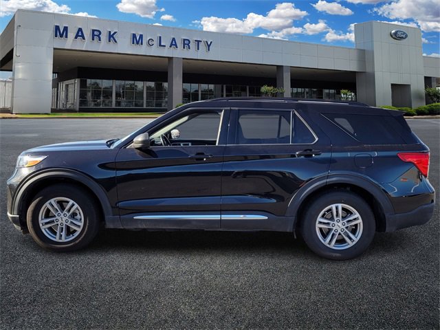 Used 2023 Ford Explorer XLT w/ Equipment Group 202A image 6