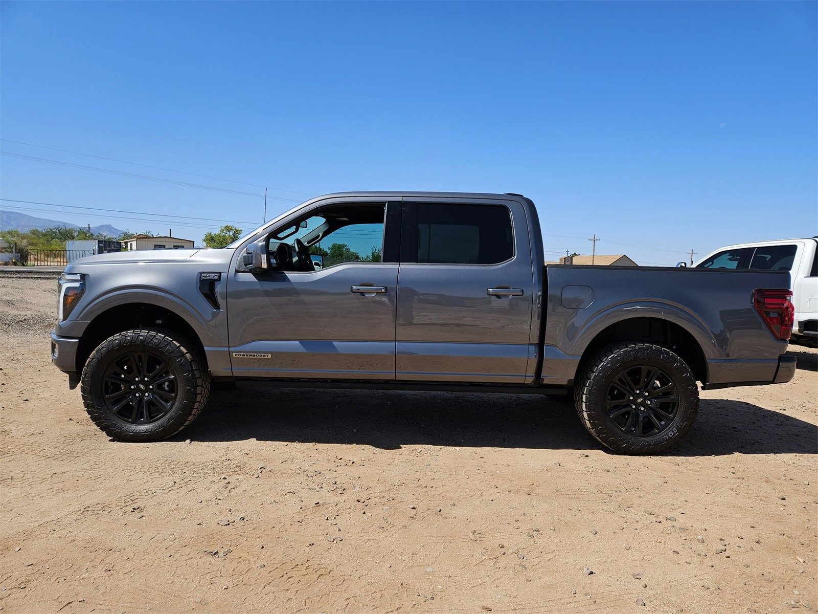 New 2025 Ford F150 Platinum w/ Equipment Group 702A High image 9