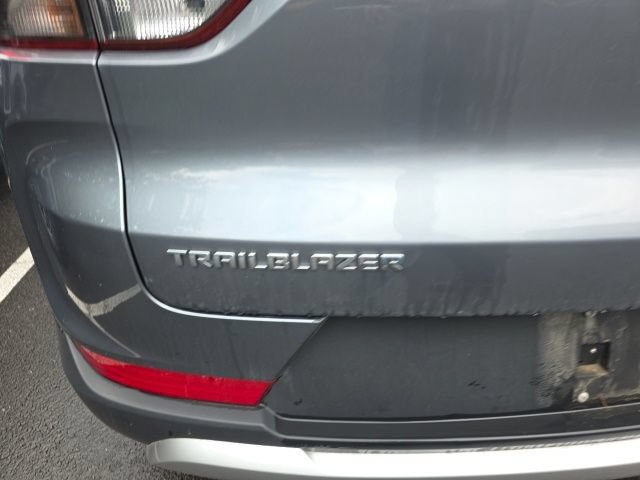 Used 2022 Chevrolet TrailBlazer LT FWD image 10