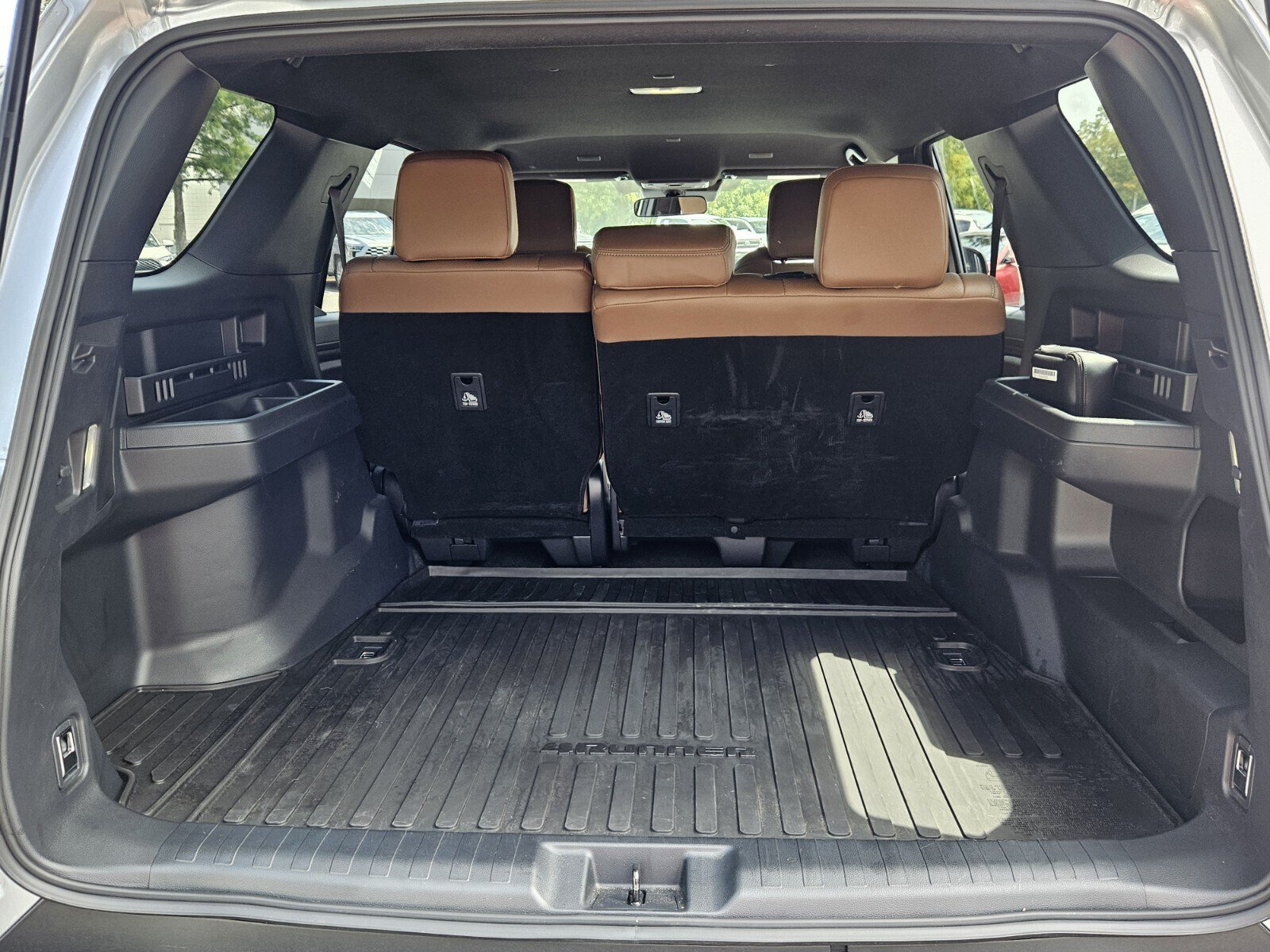 Certified 2025 Toyota 4Runner SR5 RWD image 26