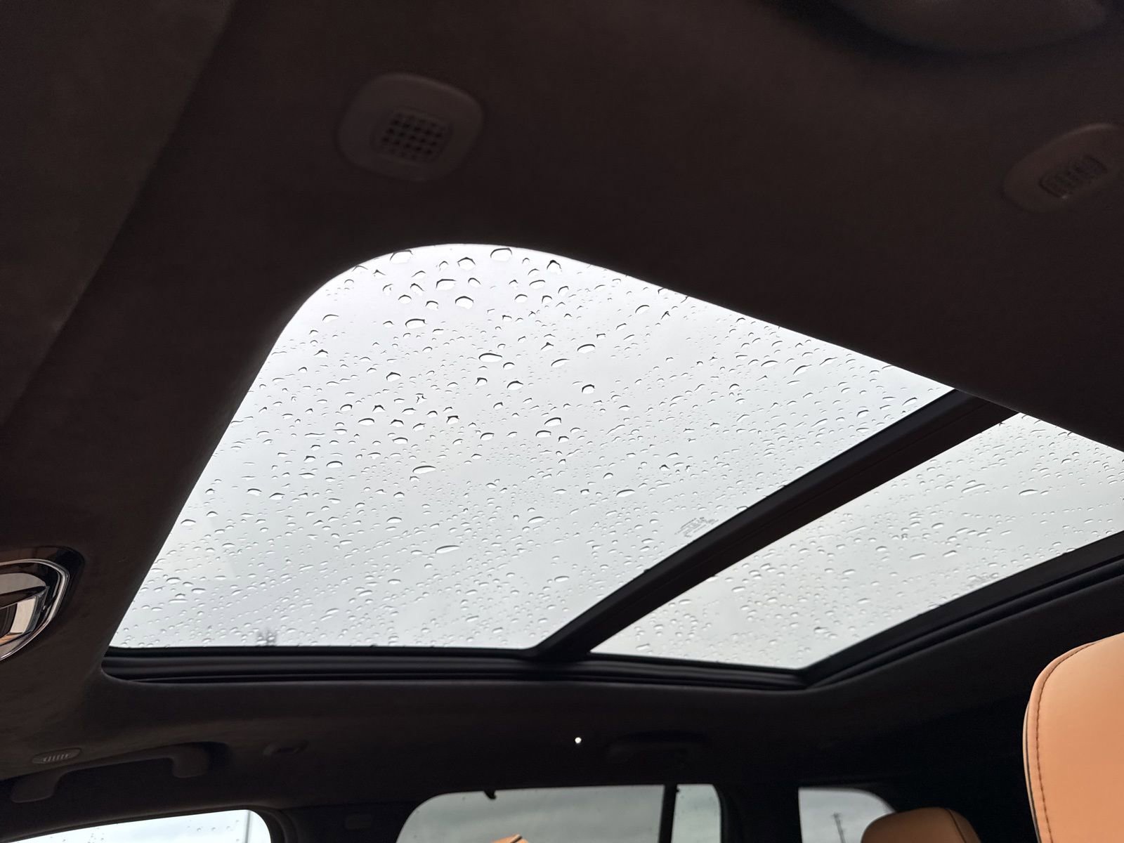 Used 2023 Jeep Grand Cherokee Summit AWD/4WD image 14