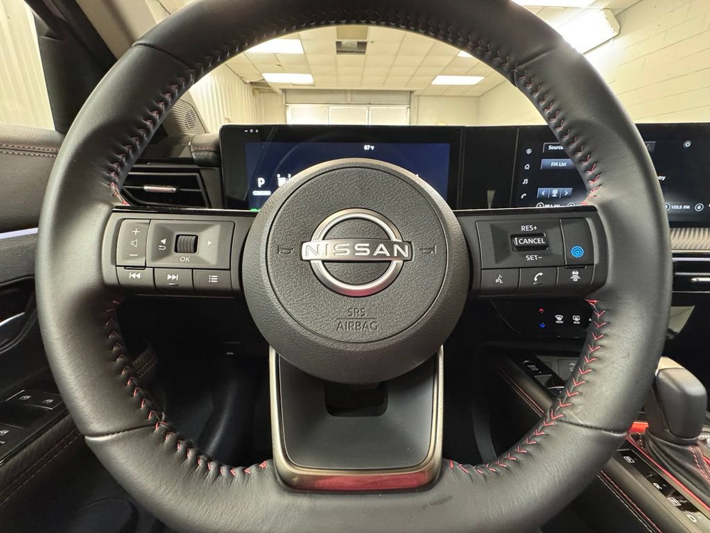 Used 2025 Nissan Kicks SR w/ Illumination Package AWD/4WD image 34