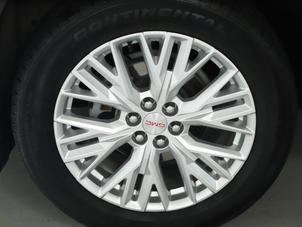 Used 2024 GMC Acadia Elevation w/ Luxury Package AWD/4WD image 40