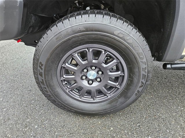 Used 2021 Chevrolet Colorado ZR2 w/ Colorado ZR2 Bison Edition image 9