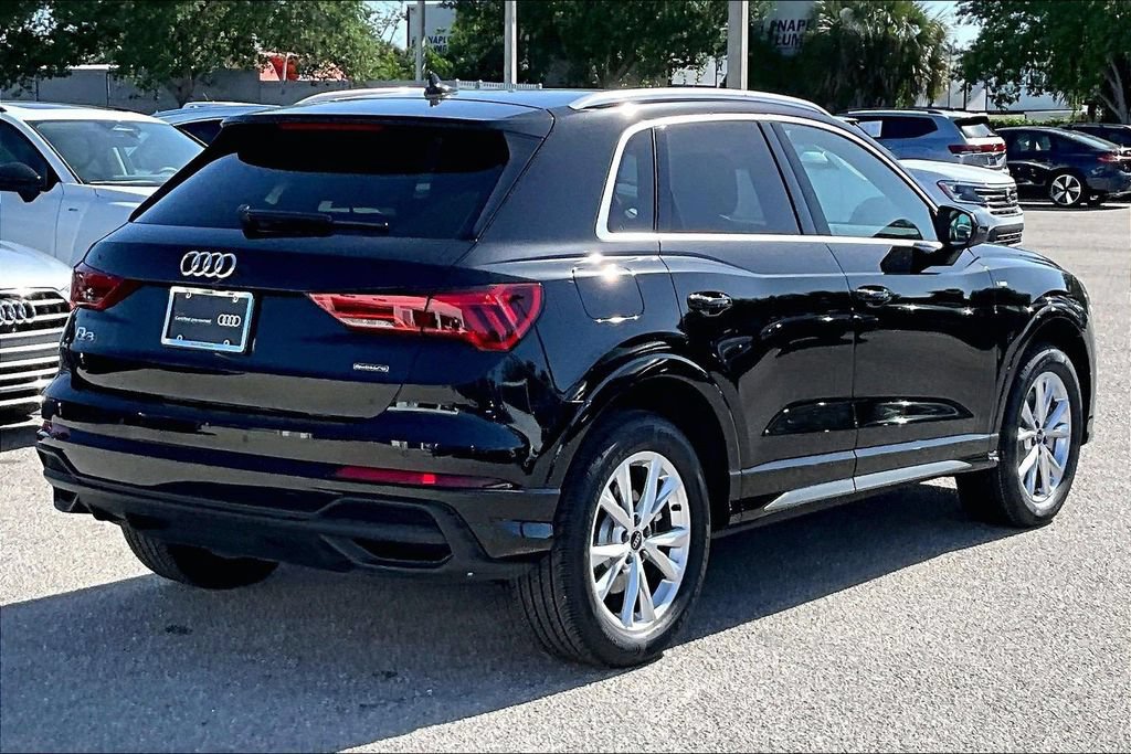 Certified 2025 Audi Q3 2.0T Premium w/ Convenience Package AWD/4WD image 5