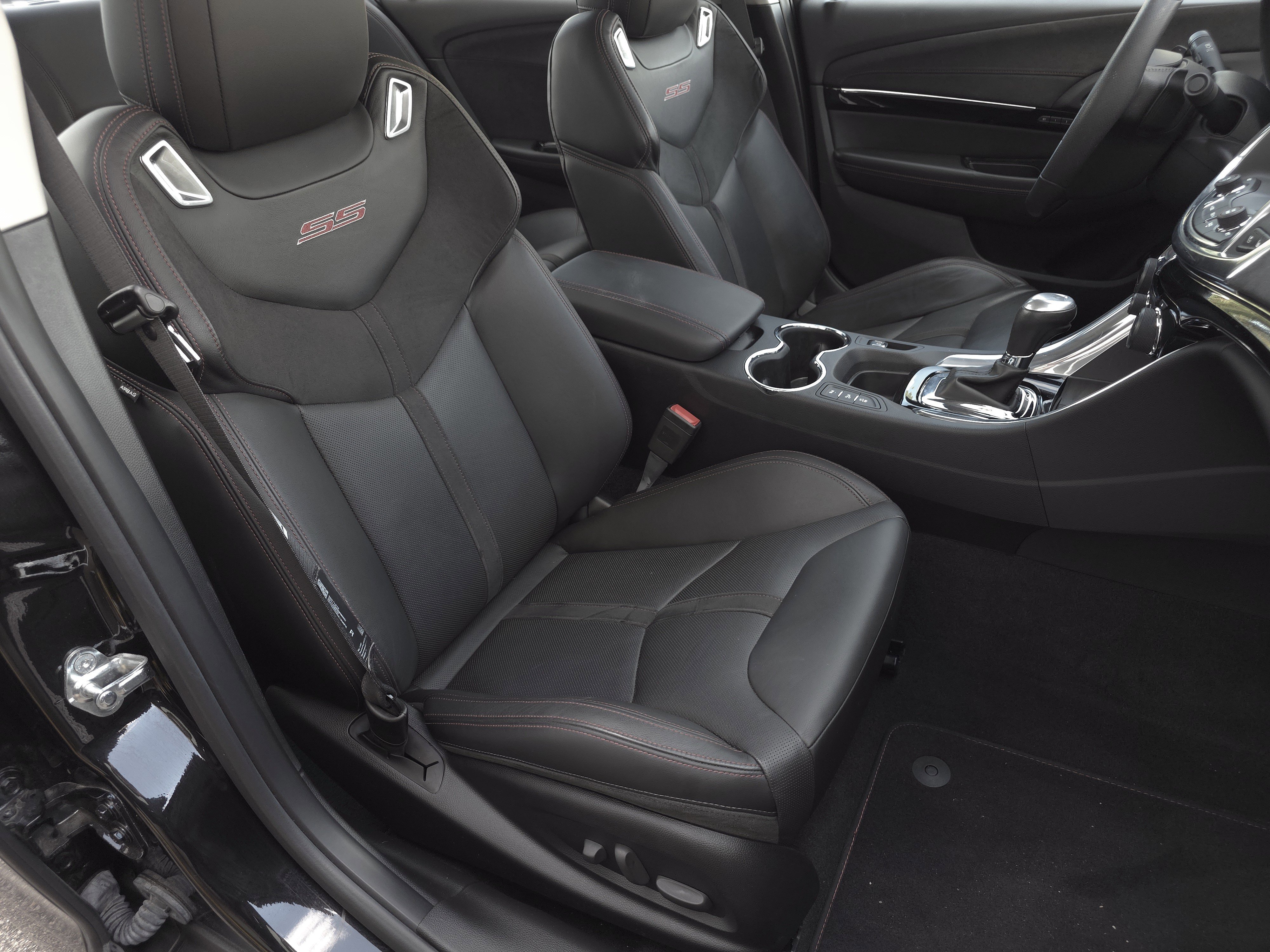 Used 2014 Chevrolet SS image 36