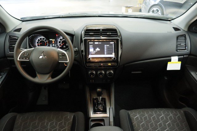 New 2027 Mitsubishi Outlander Sport ES AWD/4WD image 19
