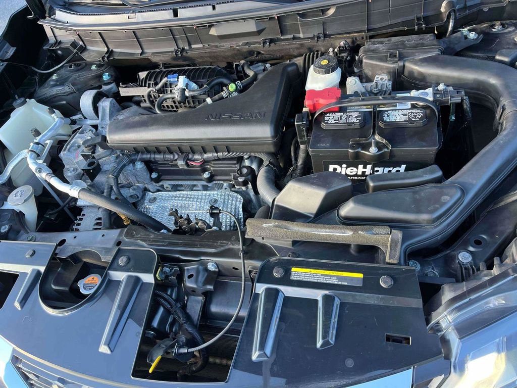 Used 2017 Nissan Rogue SL w/ SL Premium Package image 38