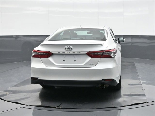 Used 2024 Toyota Camry XLE image 11