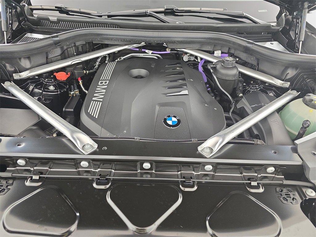 New 2026 BMW X5 xDrive40i w/ M Sport Package image 32