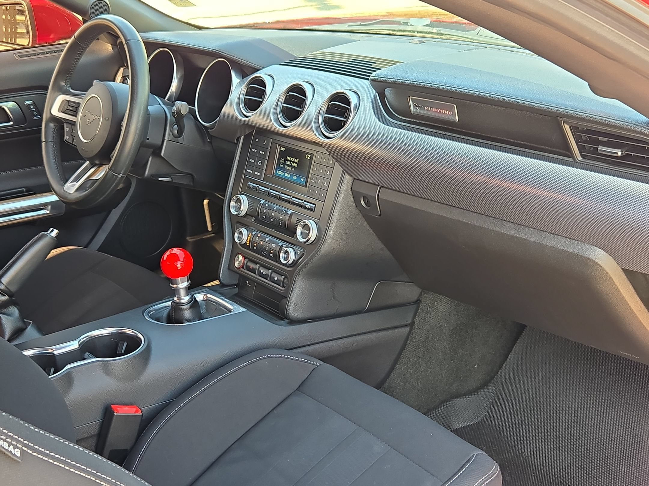 Used 2018 Ford Mustang GT RWD image 27