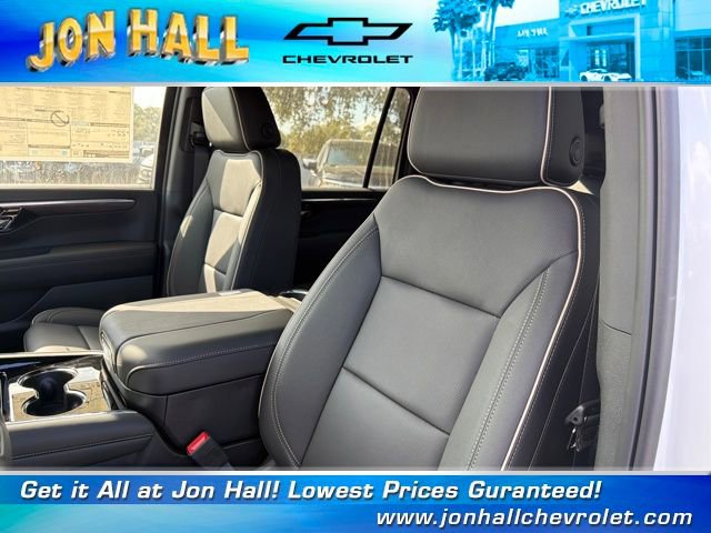 New 2026 Chevrolet Suburban Premier image 22