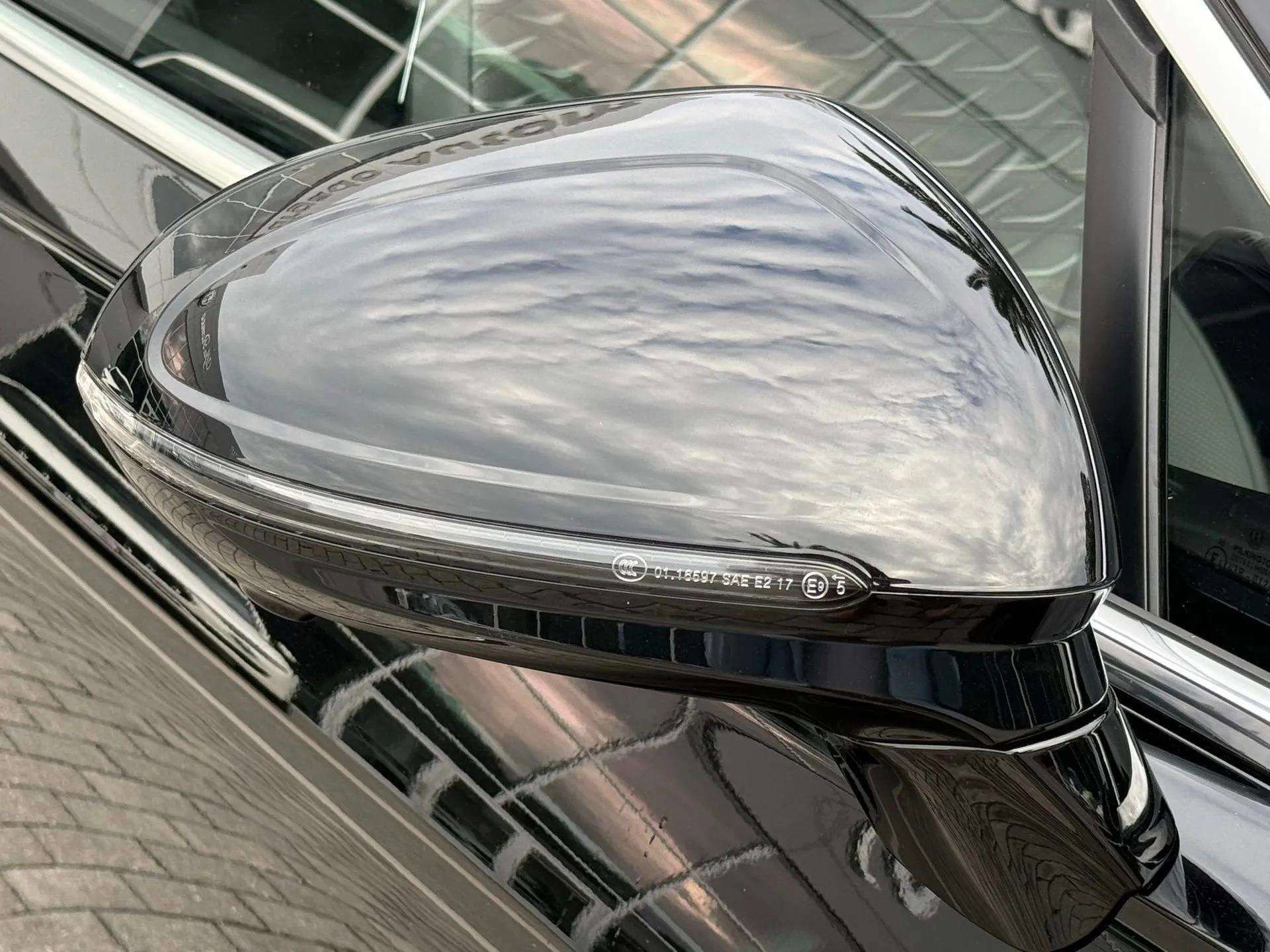 New 2026 Bentley Continental Mulliner image 19