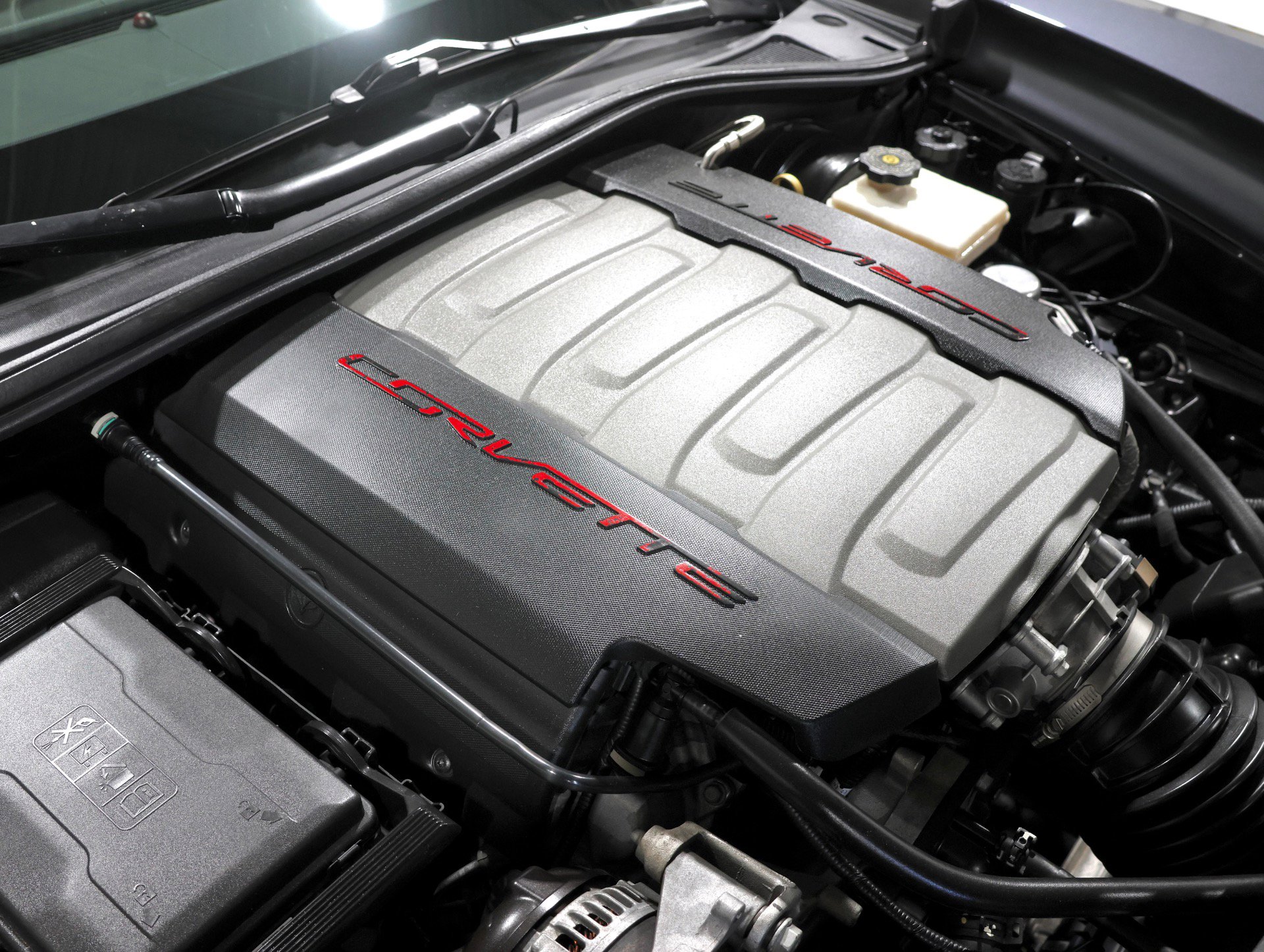 Used 2014 Chevrolet Corvette Stingray Coupe w/ 2LT Preferred Equipment Group image 86