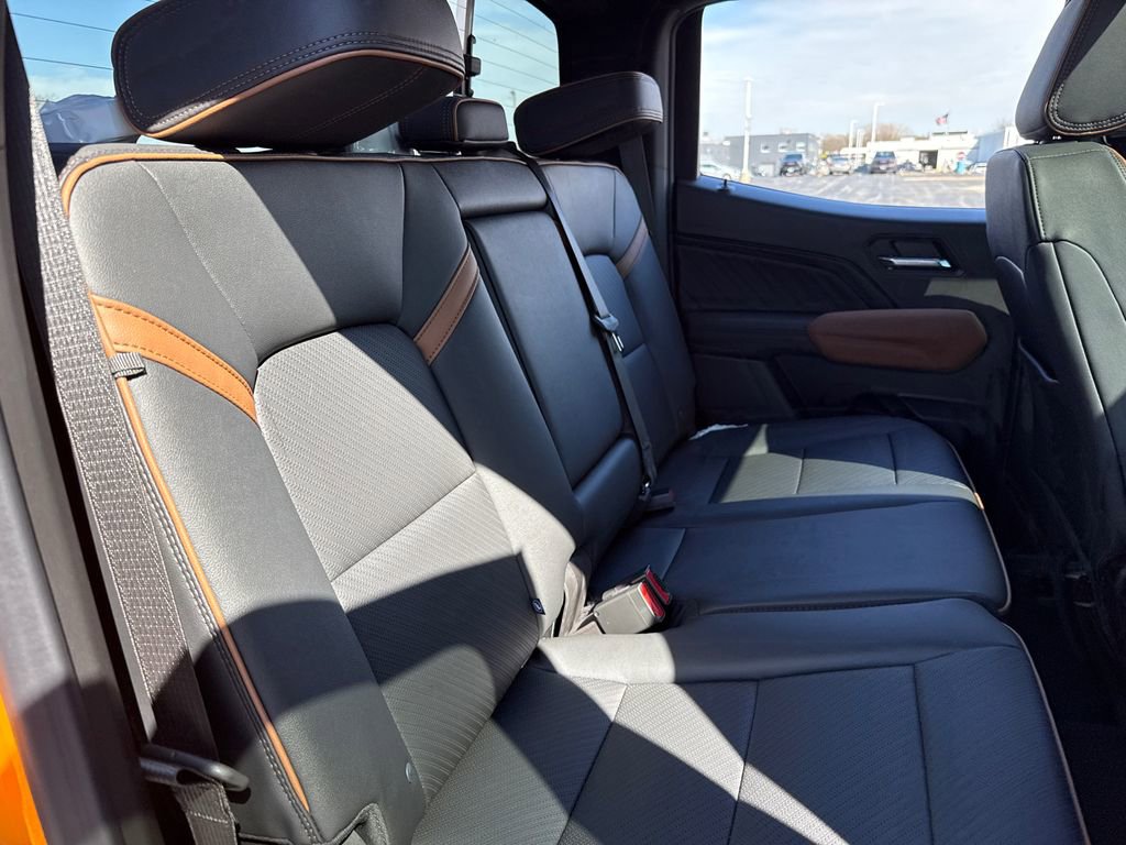 New 2026 GMC Canyon AT4 w/ Technology Plus Package AWD/4WD image 37