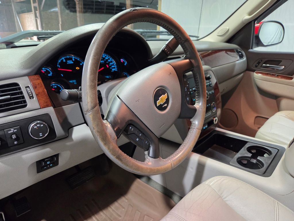 Used 2011 Chevrolet Silverado 2500 LTZ image 3