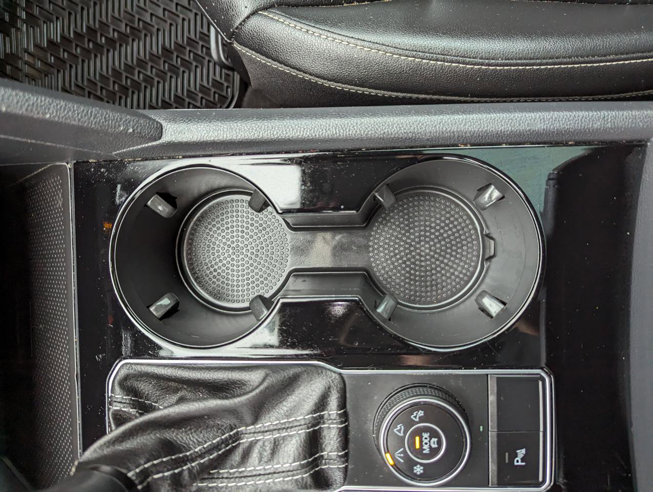 Used 2023 Volkswagen Atlas SE w/ Panoramic Sunroof Package image 27