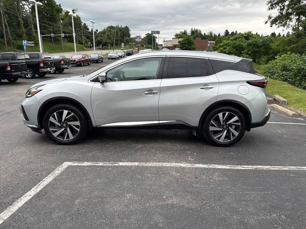 Used 2022 Nissan Murano SL AWD/4WD image 9