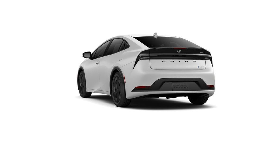 New 2027 Toyota Prius Plug-In Hybrid FWD image 8