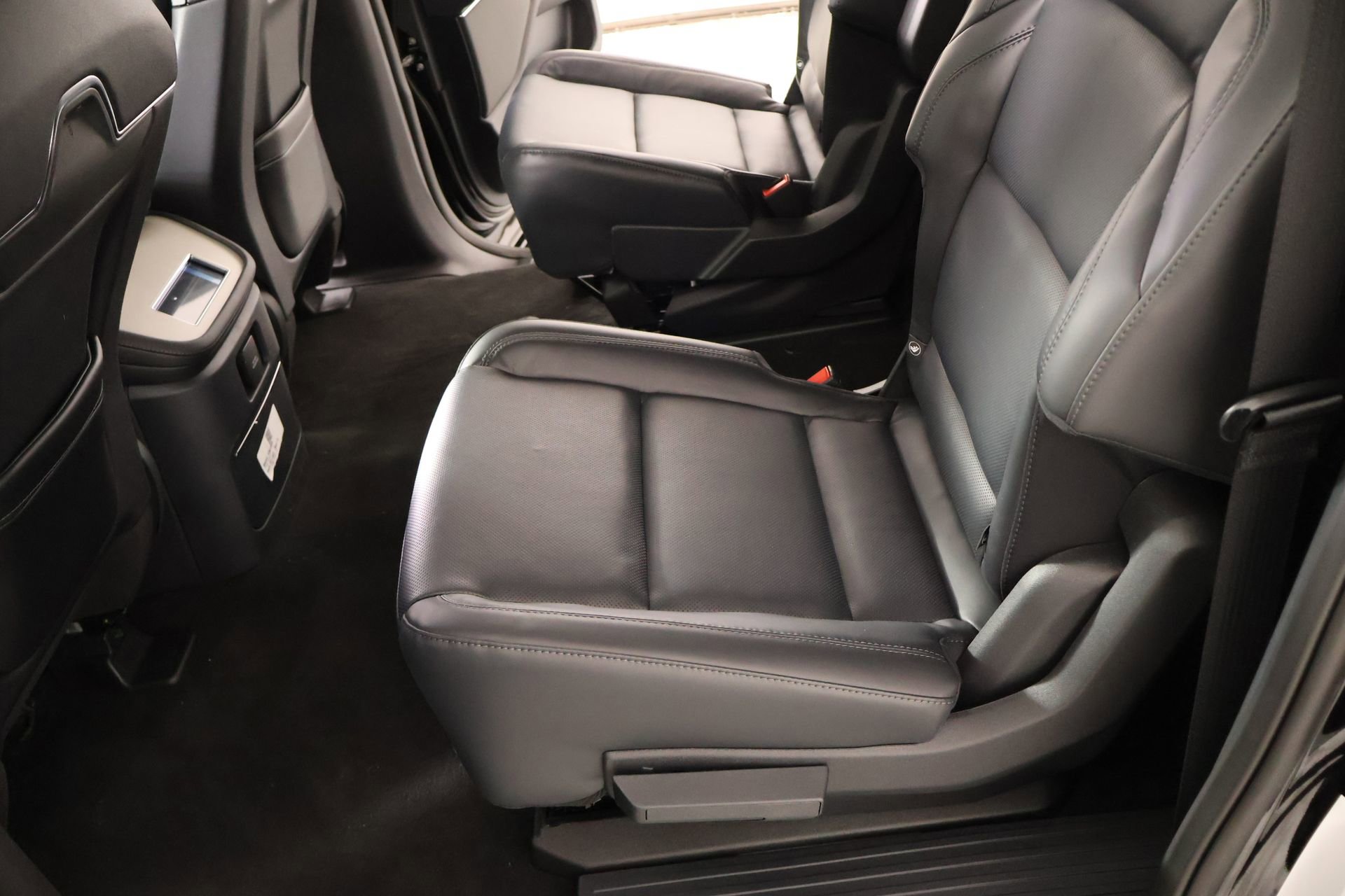 New 2026 Lincoln Navigator L Reserve AWD/4WD image 12