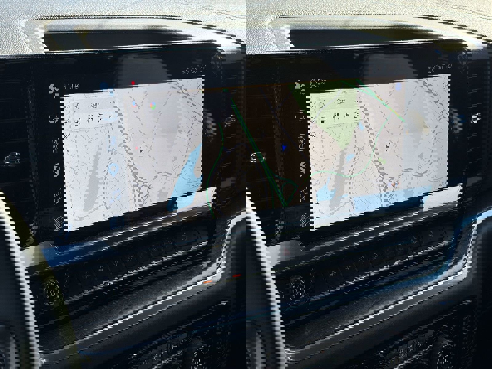 Used 2025 Chevrolet Silverado 1500 LTZ w/ LTZ Premium Package image 24