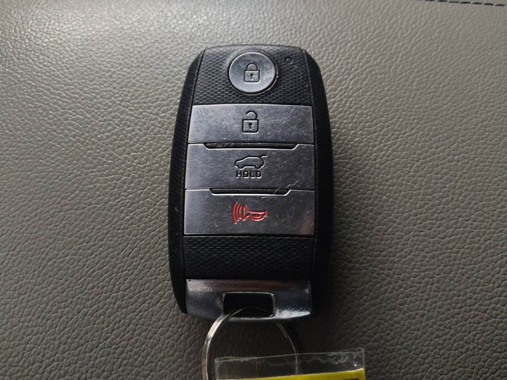 Used 2020 Kia Sportage EX FWD image 32