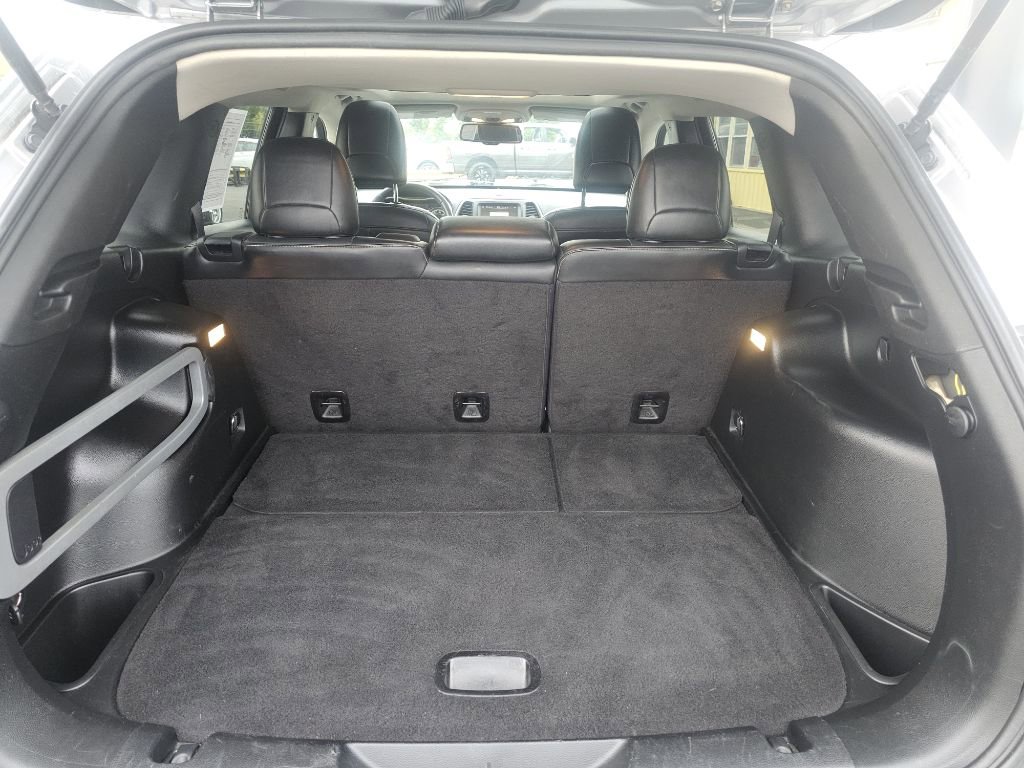 Used 2016 Jeep Cherokee Limited image 65