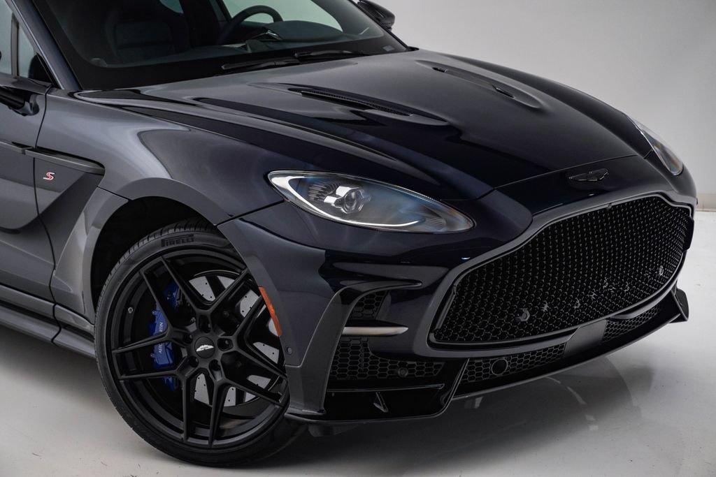 Used 2026 Aston Martin DBX S AWD/4WD image 4