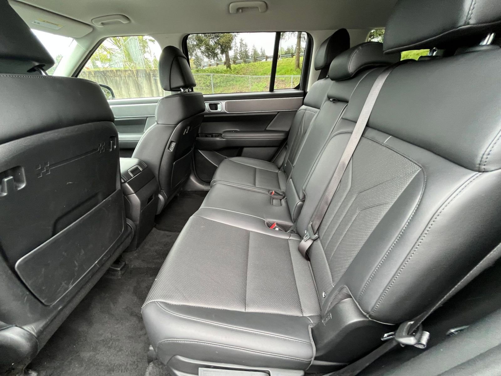 Used 2025 Hyundai Santa Fe SEL AWD/4WD image 28
