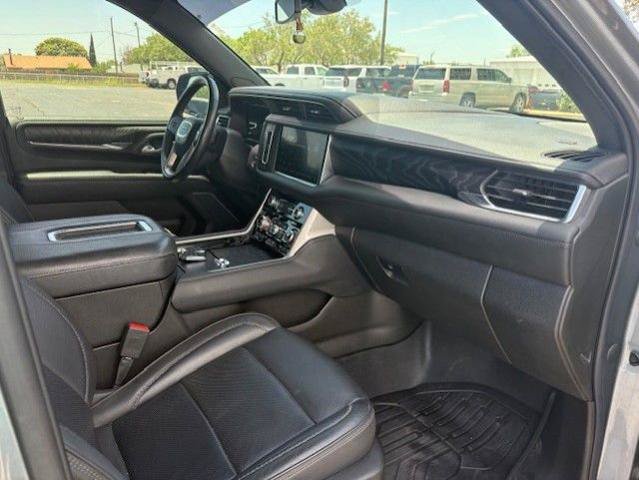 Used 2022 GMC Yukon Denali AWD/4WD image 24