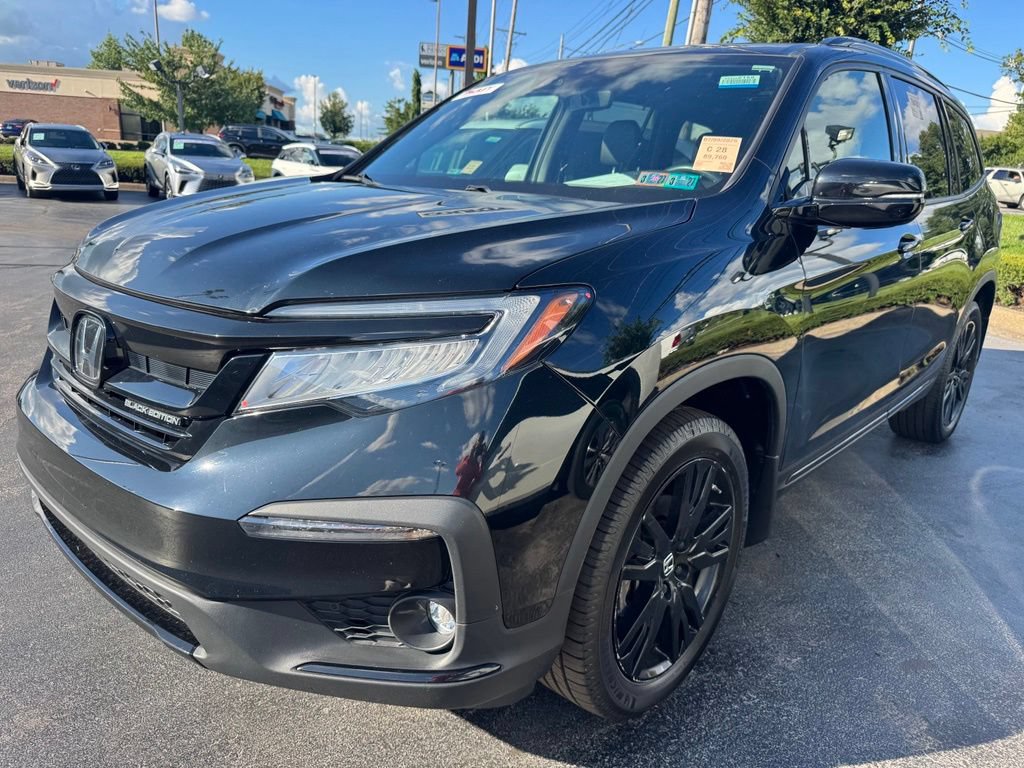 Used 2022 Honda Pilot Black Edition image 1