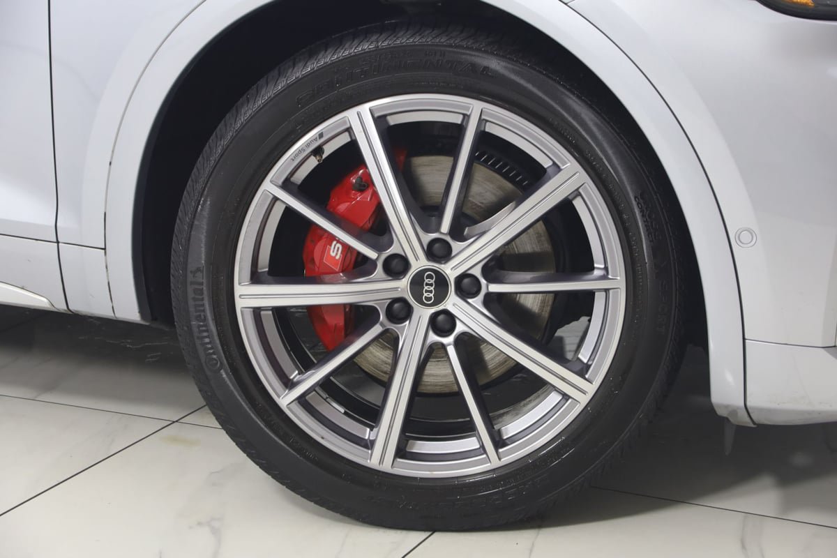 Used 2023 Audi SQ5 Prestige w/ Prestige Package AWD/4WD image 17