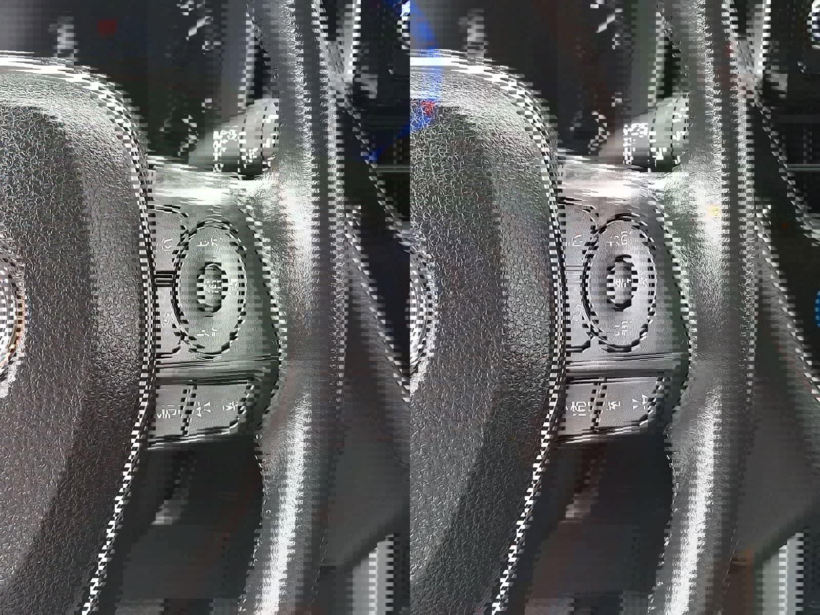 Certified 2022 Toyota Corolla Cross XLE w/ Convenience Package image 26