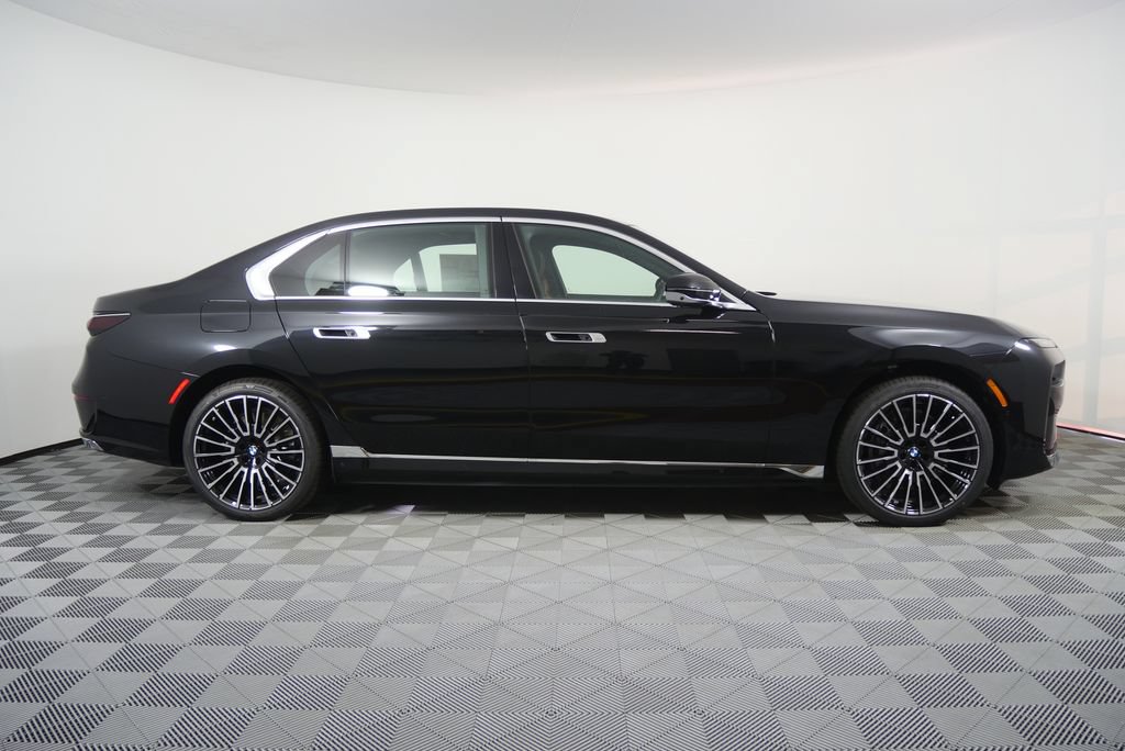 New 2026 BMW i7 eDrive50 w/ Executive Package RWD image 2