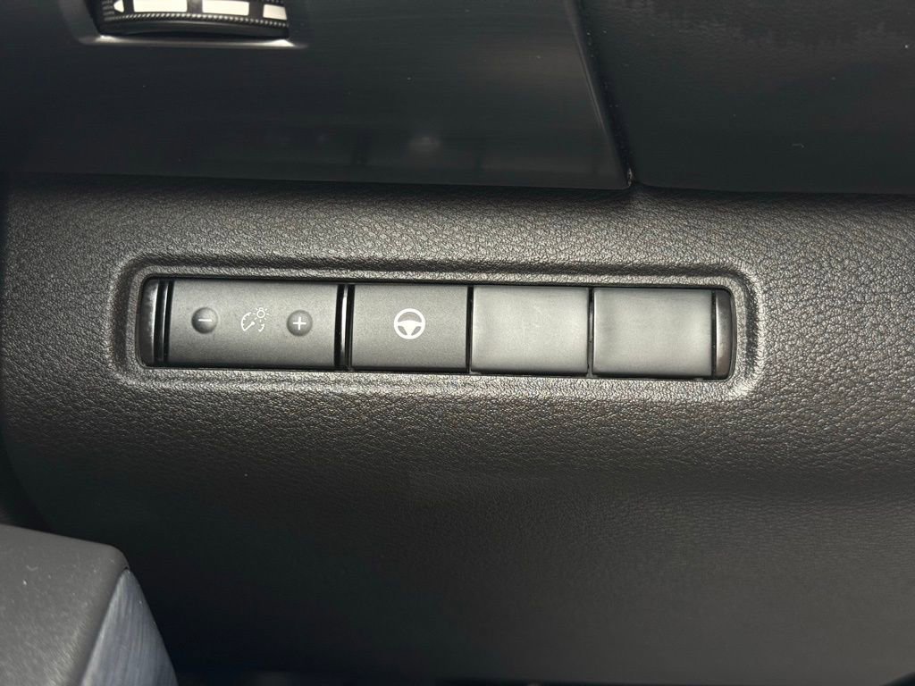 Certified 2023 Nissan Pathfinder Rock Creek image 26